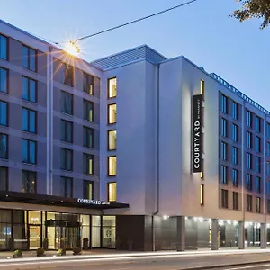 Courtyard By Marriott East Hotel Monaco di Baviera