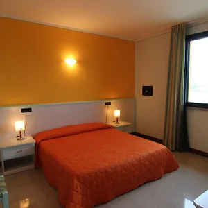 Eden Hotel Castel dʼArio